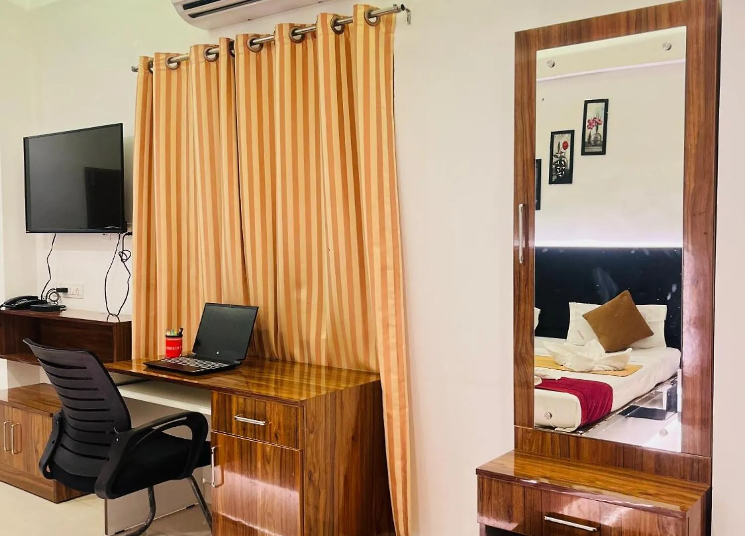 Dana Residency By D2V Hotel Kochi